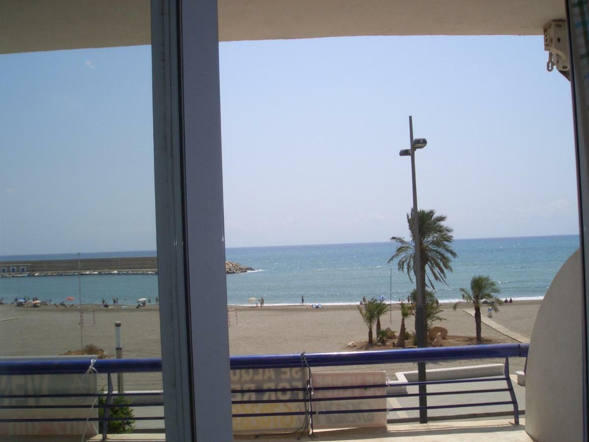 Primerisima Linea De Playa Carboneras Exterior foto